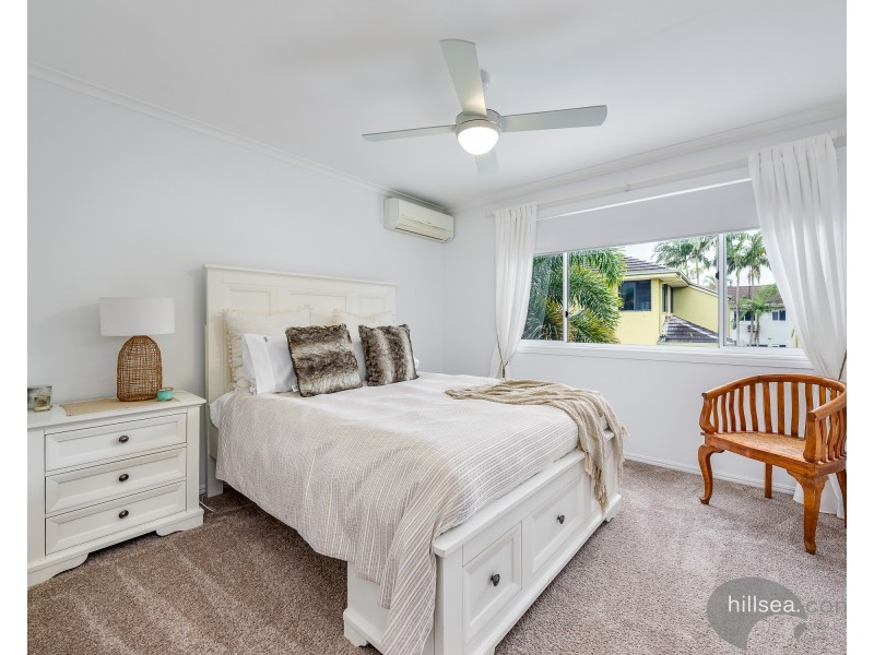 13/447-449 Pine Ridge Road, Runaway Bay QLD 4216