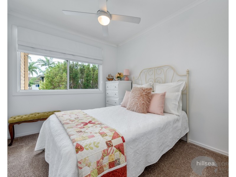 13/447-449 Pine Ridge Road, Runaway Bay QLD 4216
