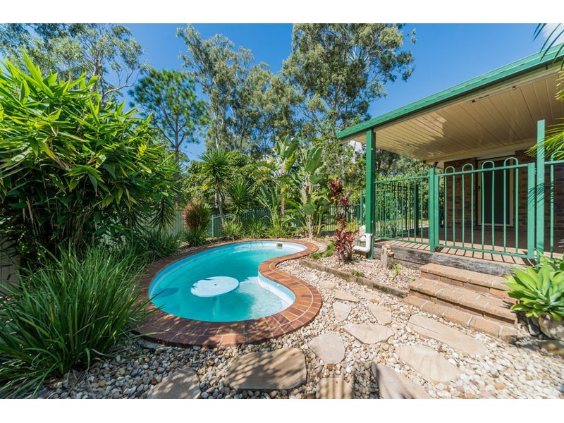 7 Renmark Court, Helensvale QLD 4212
