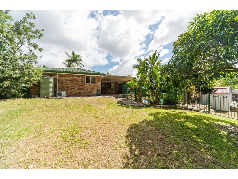 7 Renmark Court, Helensvale QLD 4212