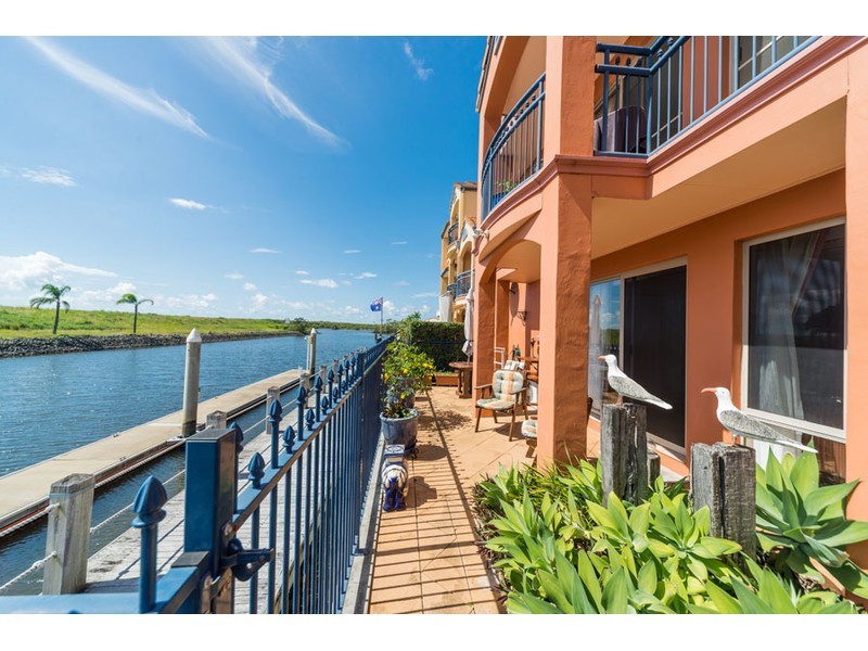 49/49 John Lund Drive, Hope Island QLD 4212