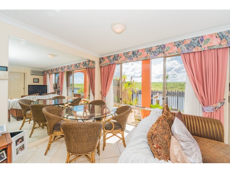 49/49 John Lund Drive, Hope Island QLD 4212