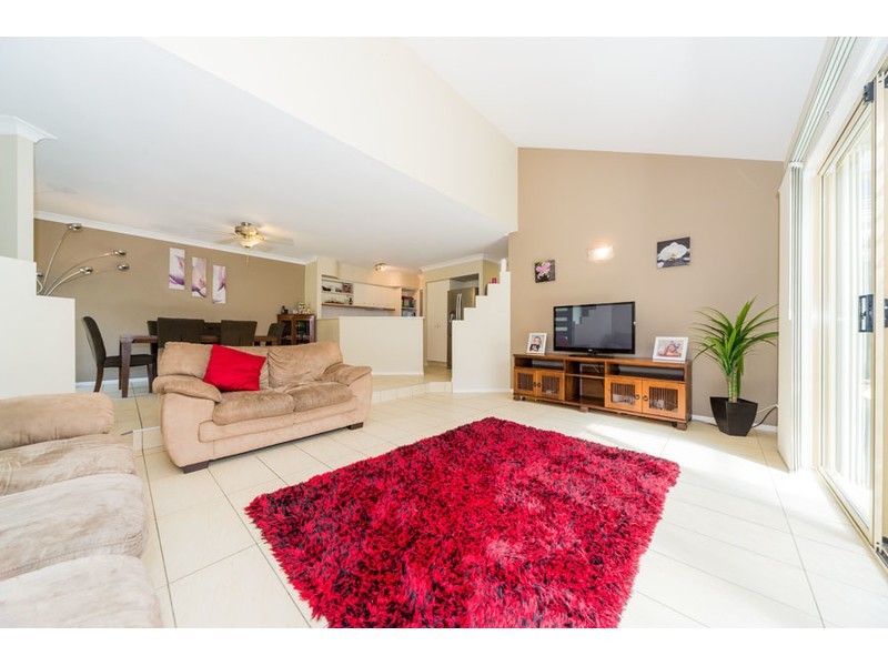 11 Zac Avenue, Coombabah QLD 4216