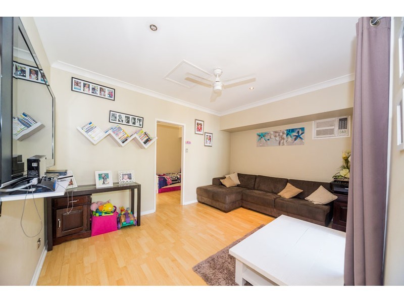 11 Zac Avenue, Coombabah QLD 4216