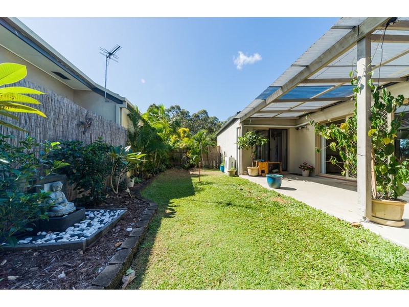 11 Zac Avenue, Coombabah QLD 4216