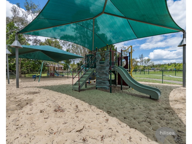 1/24-28 Hollywood Place, Oxenford QLD 4210