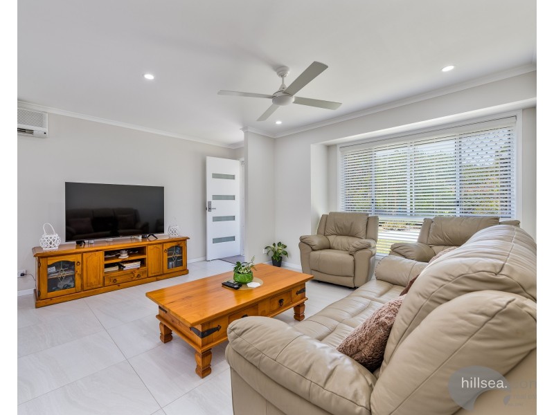 2/23 Chaplin Crescent, Oxenford QLD 4210
