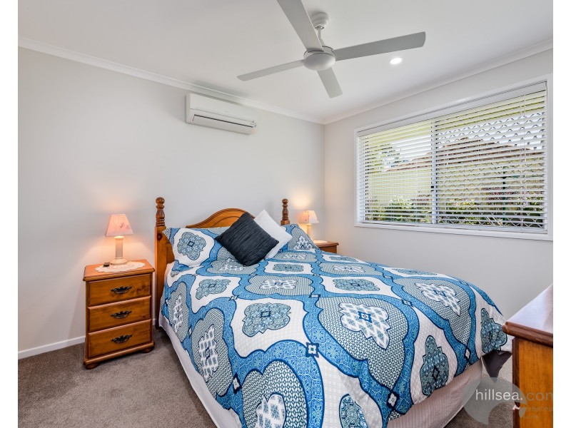 2/23 Chaplin Crescent, Oxenford QLD 4210
