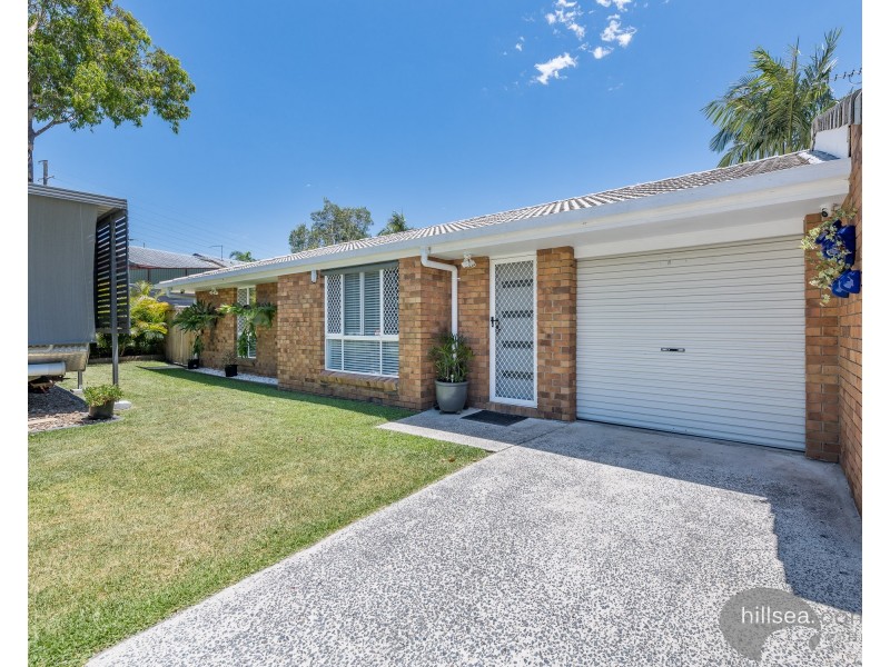 2/23 Chaplin Crescent, Oxenford QLD 4210