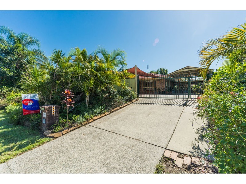 13 Village Way, Oxenford QLD 4210