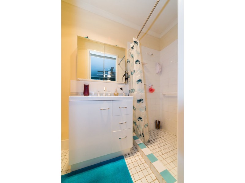 13 Village Way, Oxenford QLD 4210