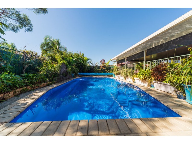 13 Village Way, Oxenford QLD 4210