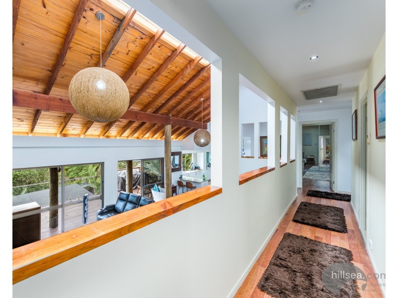 40 Tamworth Drive, Helensvale QLD 4212
