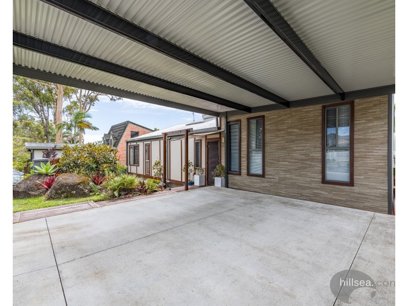 40 Tamworth Drive, Helensvale QLD 4212