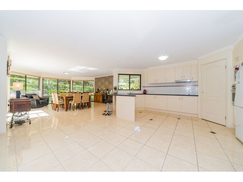 41 Burley Griffin Drive, Maudsland QLD 4210