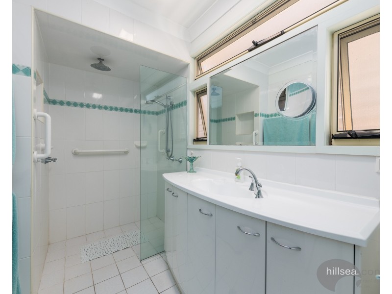 17 Colombo Court, Carrara QLD 4211