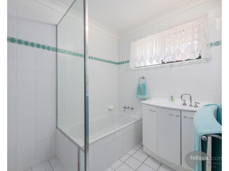 17 Colombo Court, Carrara QLD 4211