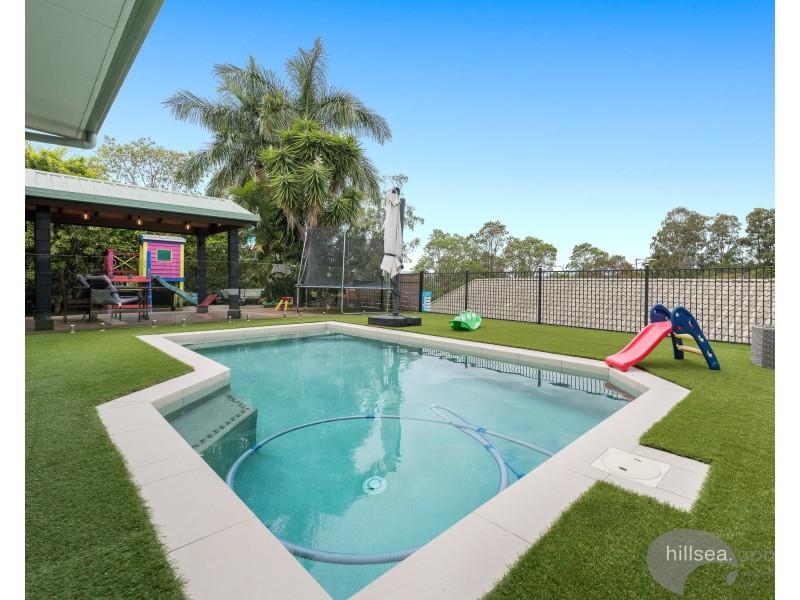 6 Ridgevale Drive, Helensvale QLD 4212