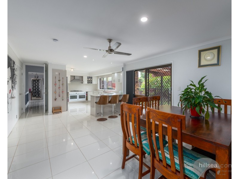 6 Ridgevale Drive, Helensvale QLD 4212
