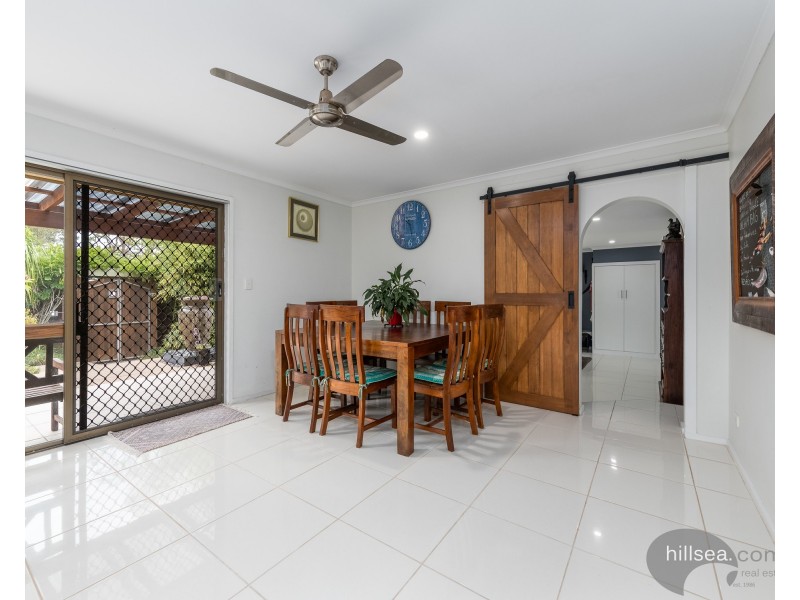 6 Ridgevale Drive, Helensvale QLD 4212