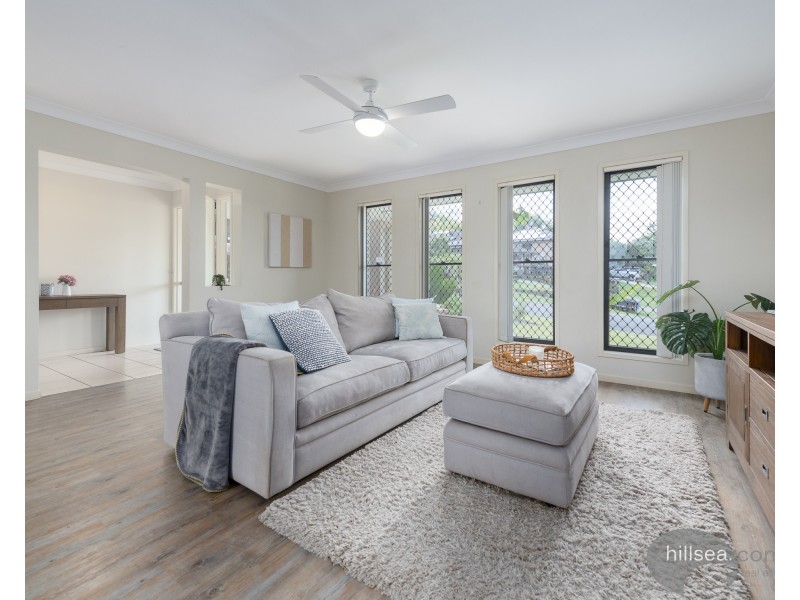 24 Gerard Street, Pacific Pines QLD 4211