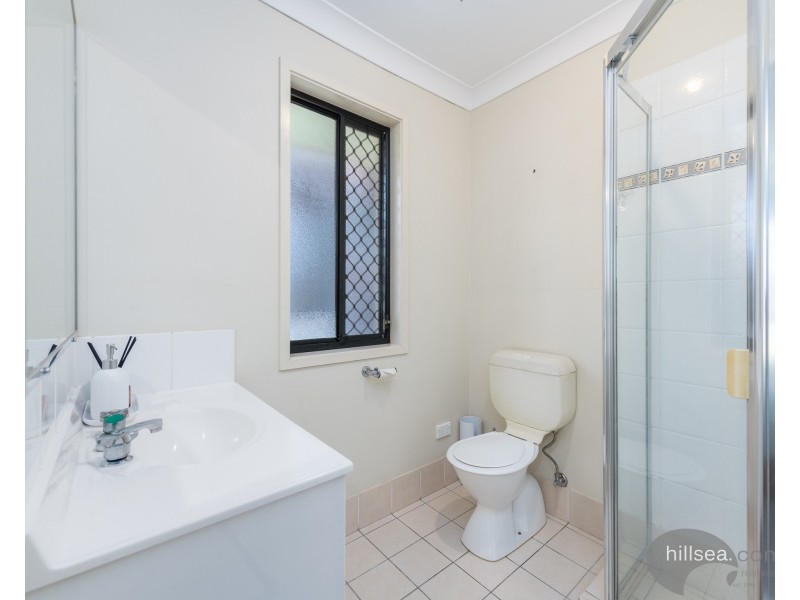 24 Gerard Street, Pacific Pines QLD 4211