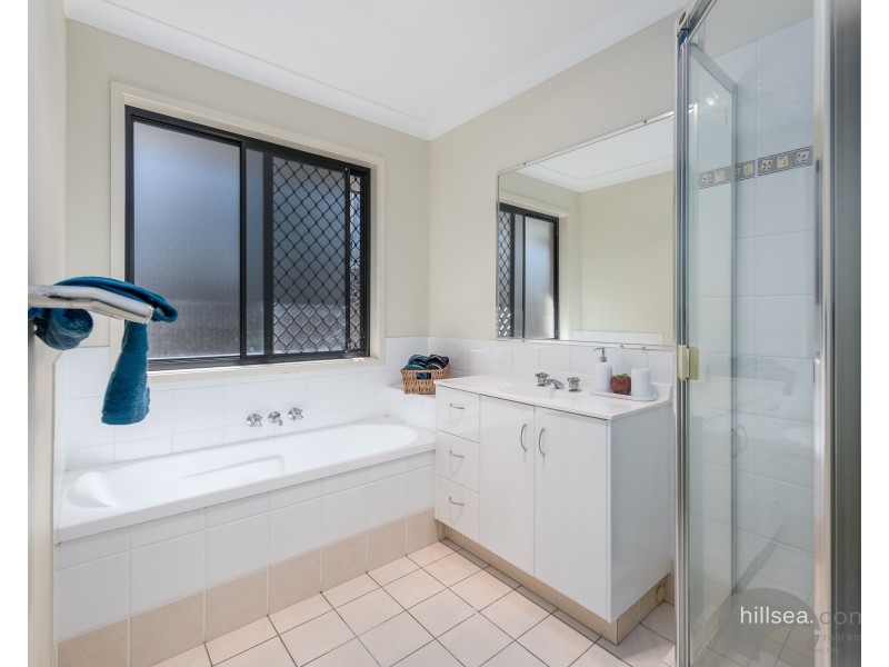 24 Gerard Street, Pacific Pines QLD 4211