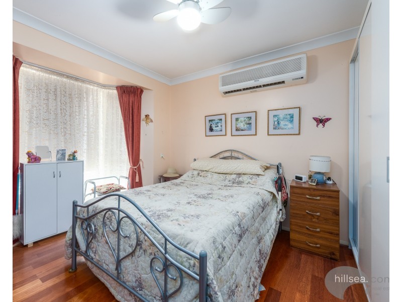 39 Nandi Terrace, Pacific Pines QLD 4211