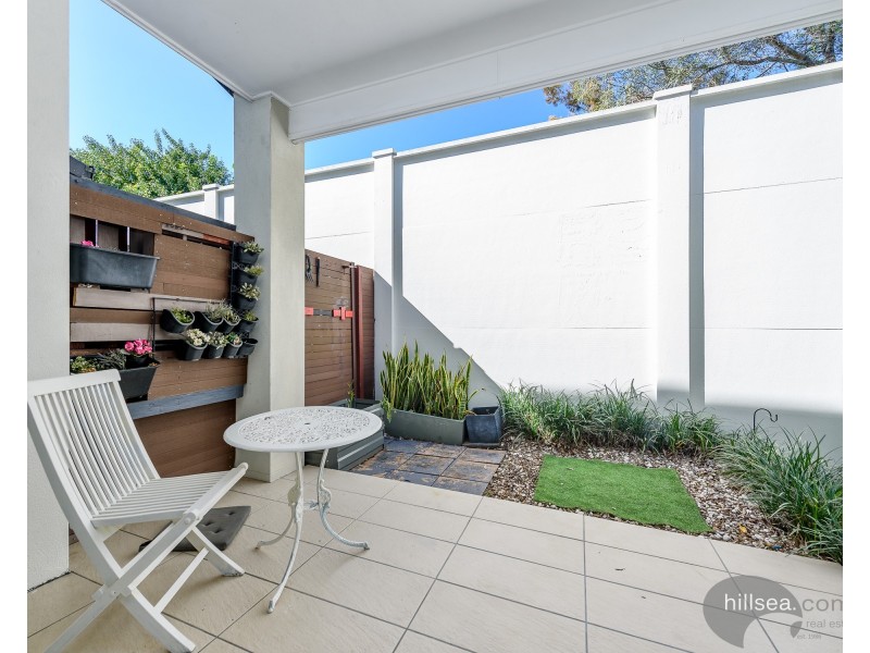 11/26 Careel Close, Helensvale QLD 4212