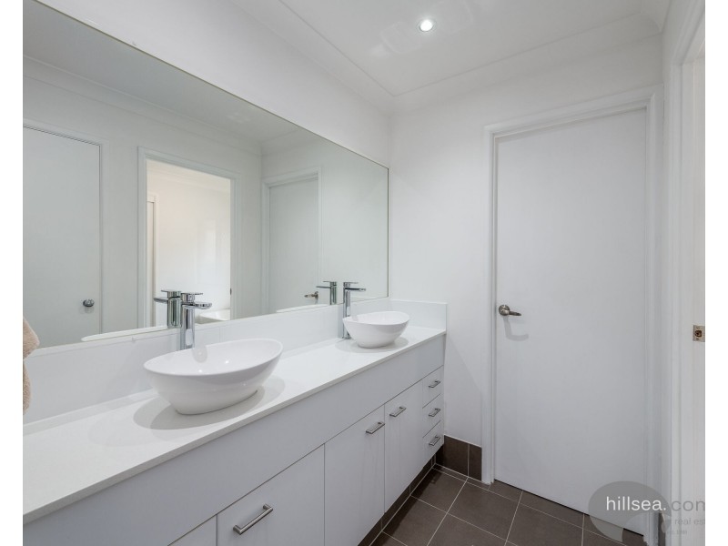 7 Moran Drive, Upper Coomera QLD 4209