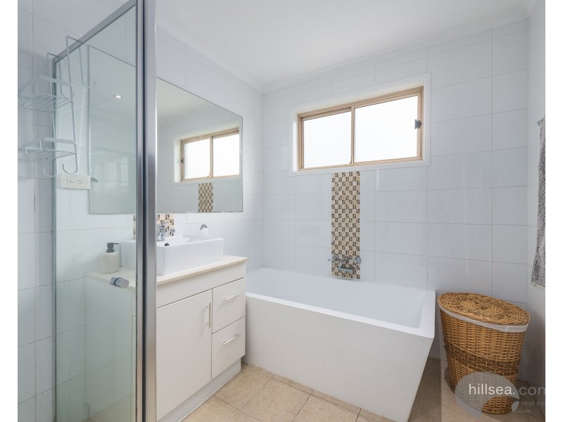 2/50 River Oak Drive, Helensvale QLD 4212