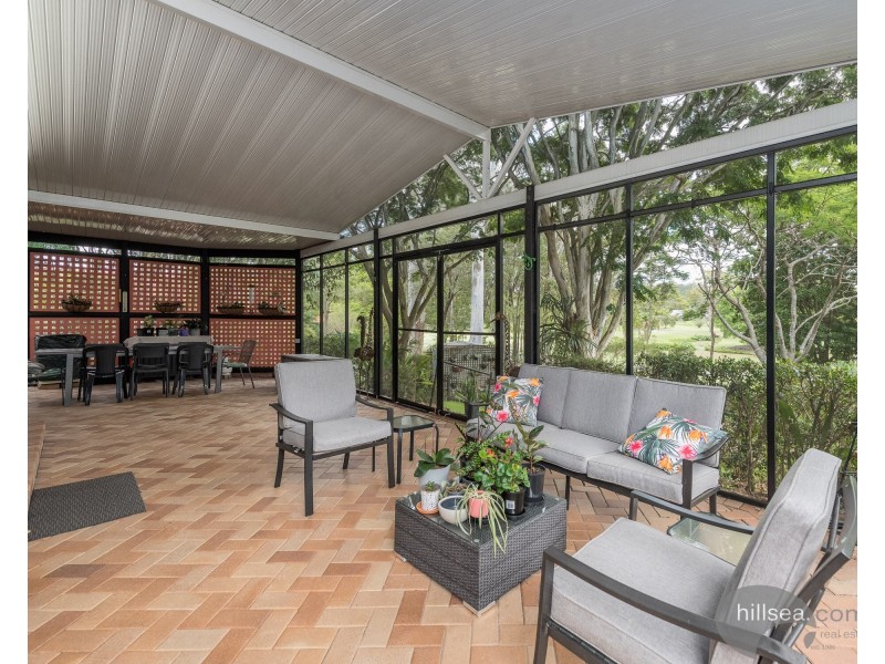 52 Lismore Drive, Helensvale QLD 4212