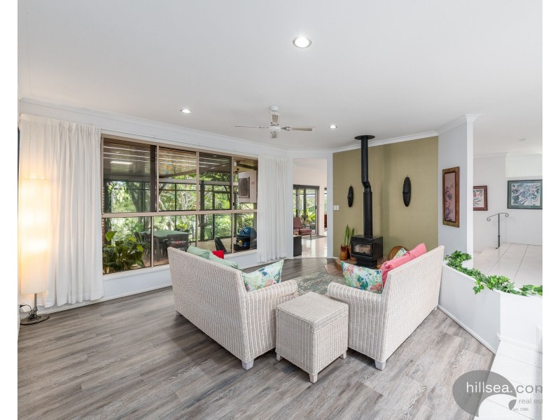 52 Lismore Drive, Helensvale QLD 4212