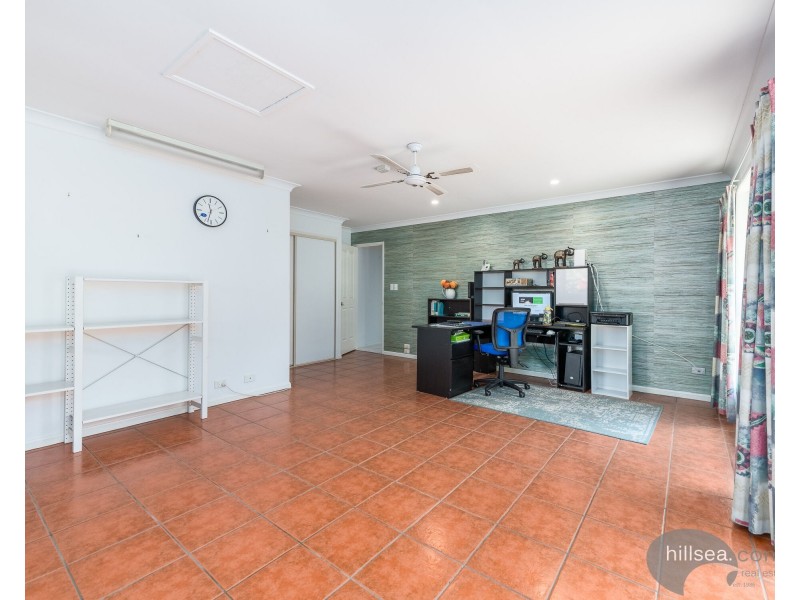 52 Lismore Drive, Helensvale QLD 4212