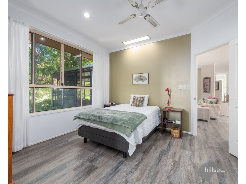 52 Lismore Drive, Helensvale QLD 4212