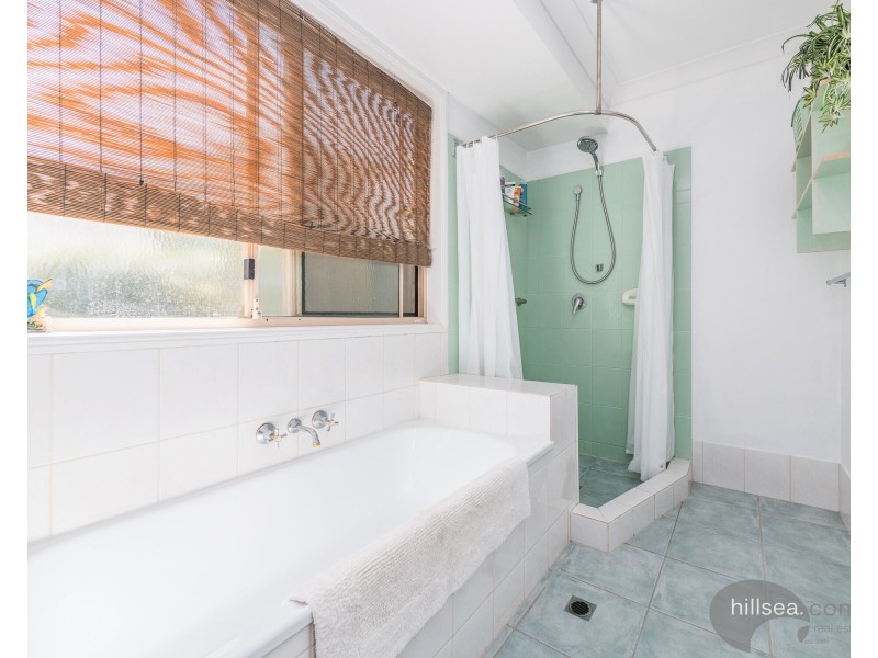 52 Lismore Drive, Helensvale QLD 4212