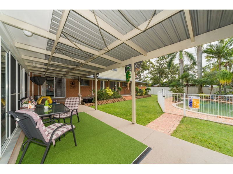 37 Parkes Drive, Helensvale QLD 4212