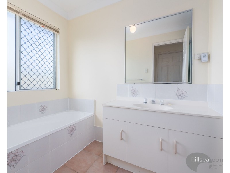 26 Oregon Way, Oxenford QLD 4210