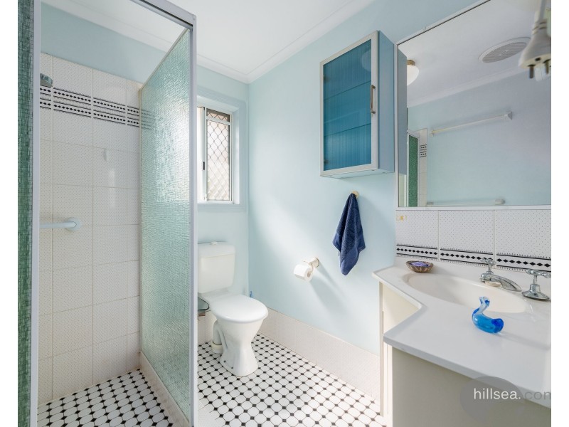 6 Maleny Place, Helensvale QLD 4212