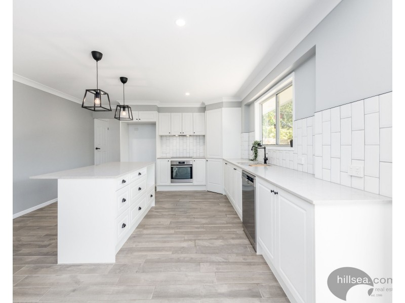 10 Martin Place, Helensvale QLD 4212