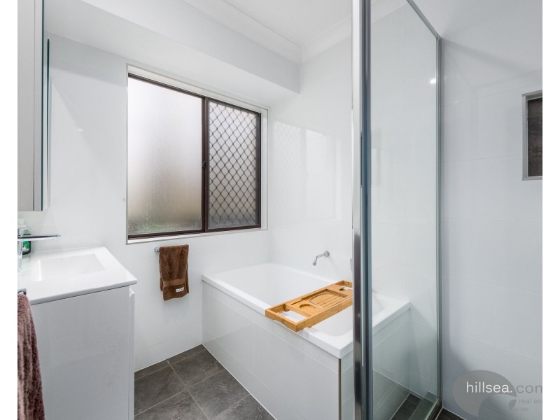 250 Discovery Drive, Helensvale QLD 4212