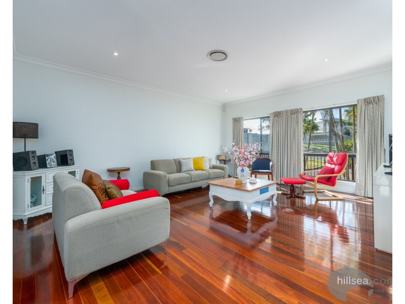 56 Midway Terrace, Pacific Pines QLD 4211