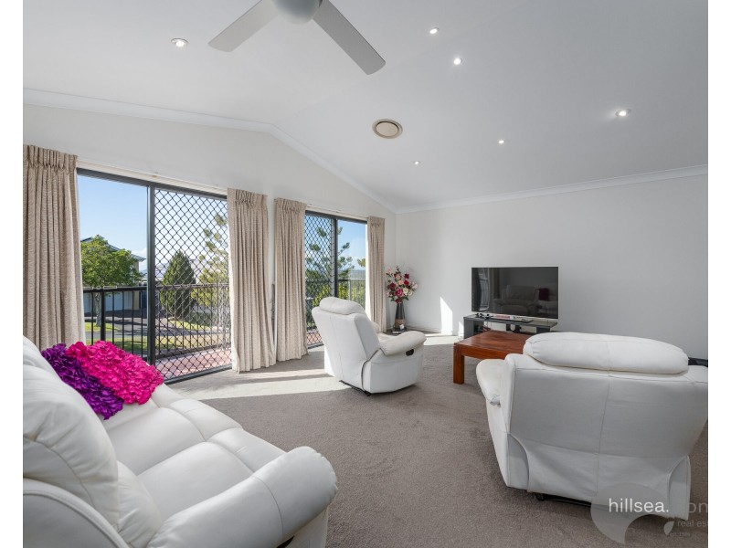 56 Midway Terrace, Pacific Pines QLD 4211