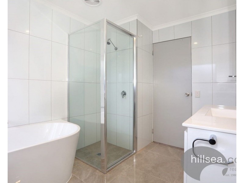 5 Finley Court, Helensvale QLD 4212