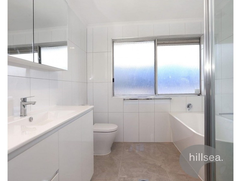 5 Finley Court, Helensvale QLD 4212