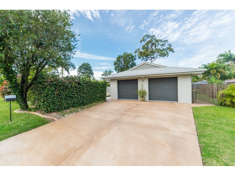 2 Picola Place, Helensvale QLD 4212