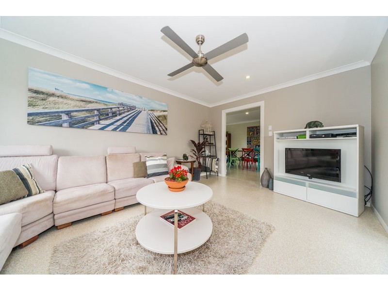 2 Picola Place, Helensvale QLD 4212