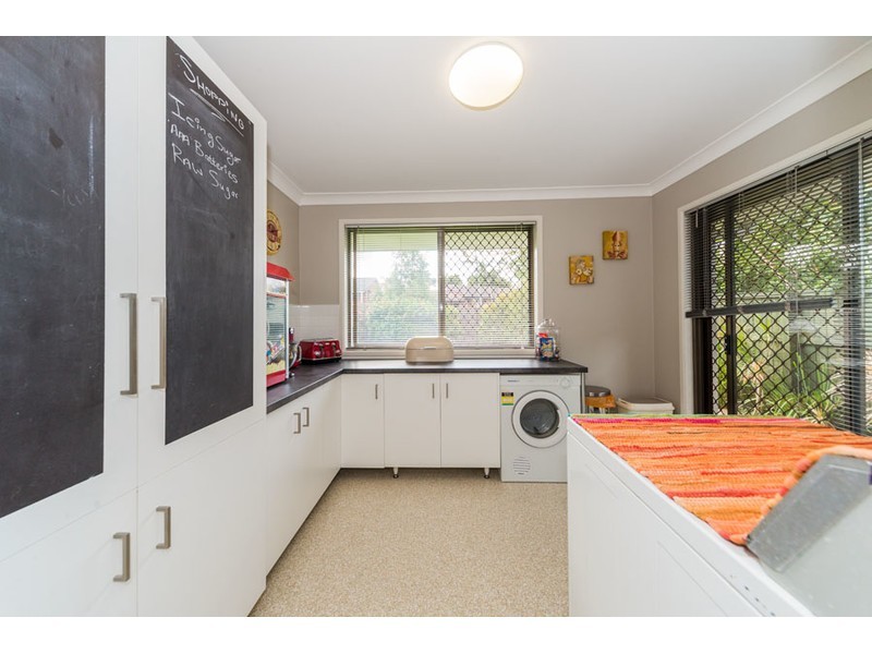 2 Picola Place, Helensvale QLD 4212