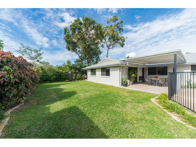2 Picola Place, Helensvale QLD 4212