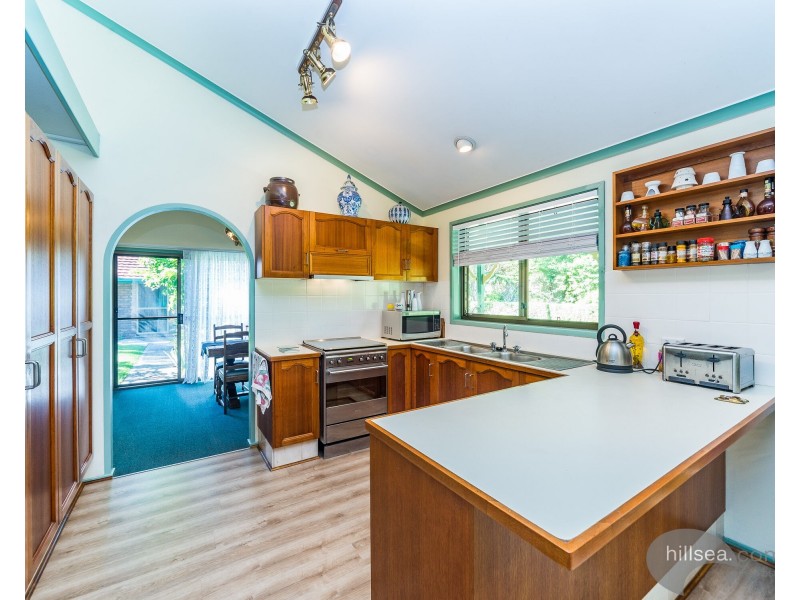 31 Helensvale Road, Helensvale QLD 4212